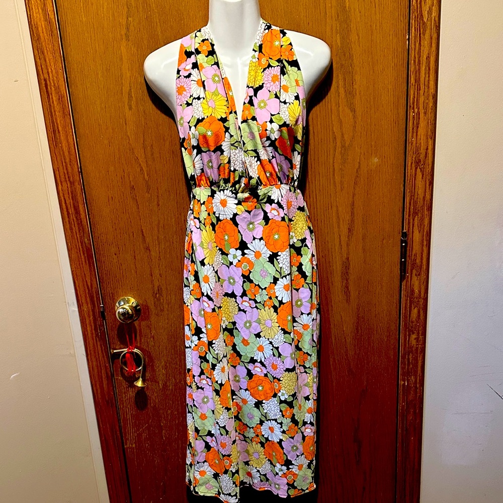 Forever 21 Multicolor Floral Midi Dress new with tags XS